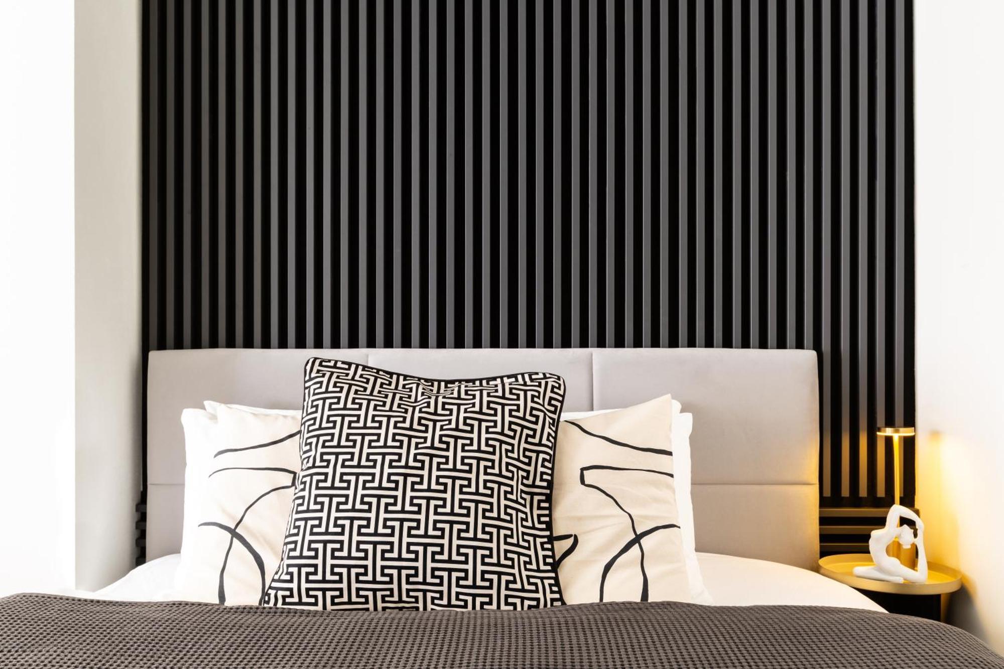 Turnkey I Republic Square Apartments Praga Pokój zdjęcie